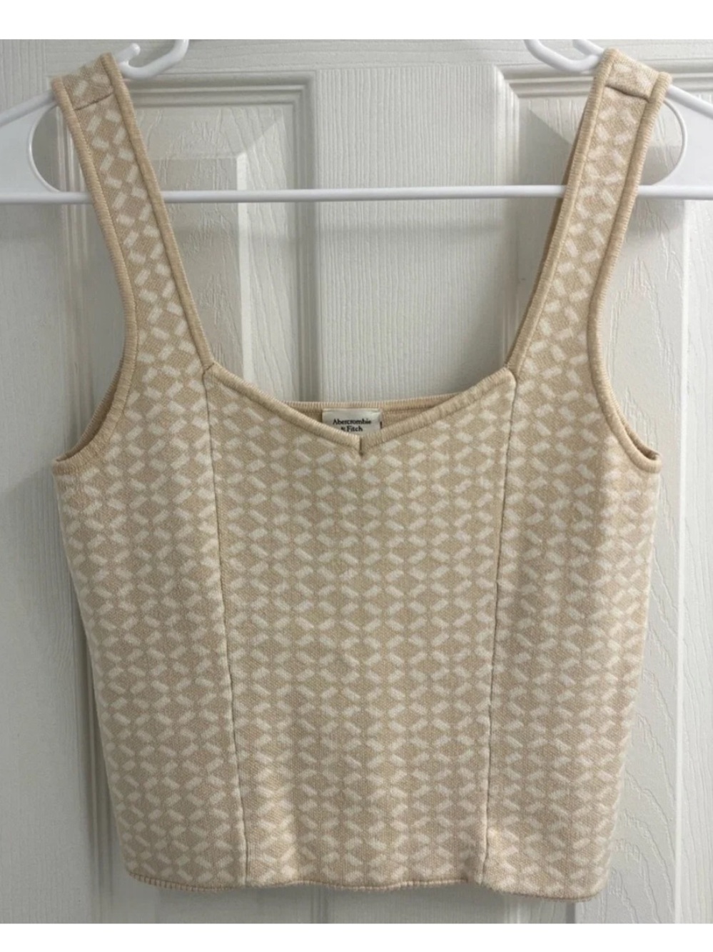 Abercrombie & Fitch Cream Patterned Knit Crop Tank